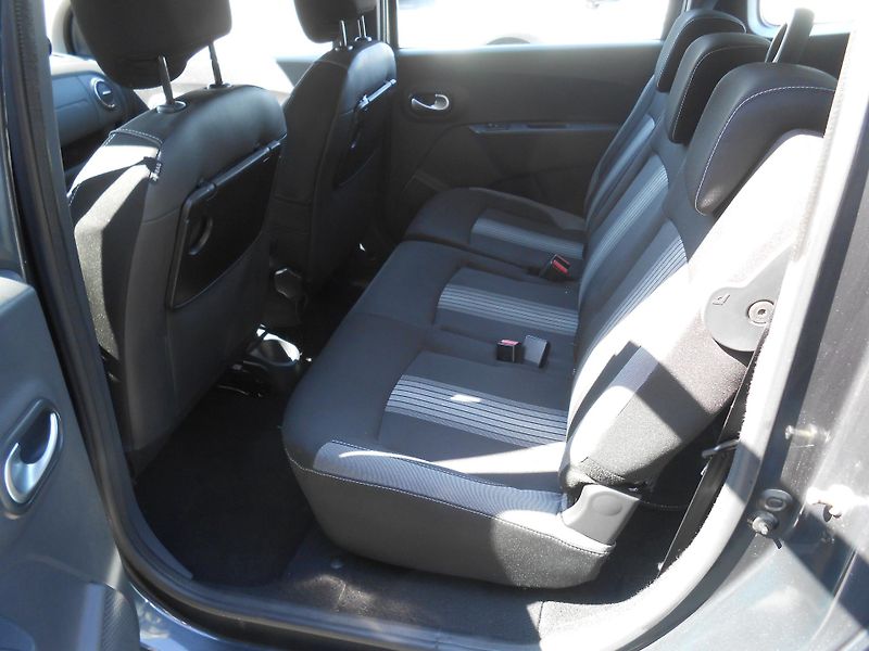 Dacia Lodgy STEPWAY,7Míst,NAVI,75TKm!! - fotka 21 z 36