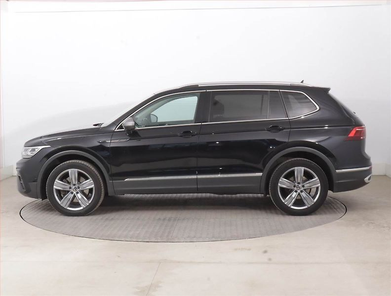 Volkswagen Tiguan (2022) Elegance 2.0 TDI - fotka 3 z 16