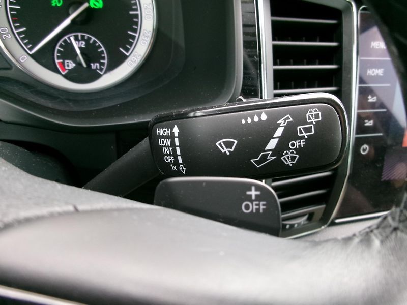 Škoda Kodiaq (2018) 2,0TSI 4x4 DSG NAVI ALU ČR - fotka 41 z 55