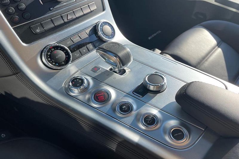 Mercedes-Benz SLS AMG B&O - fotka 13 z 15