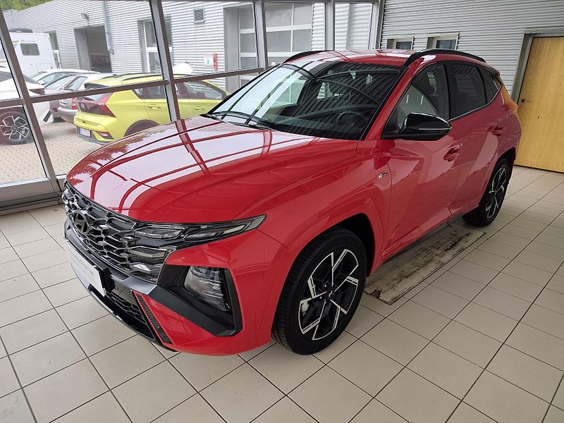 Hyundai Tucson (2026) 1.6T-GDi 110kW MT GO N-Line - fotka 1 z 25