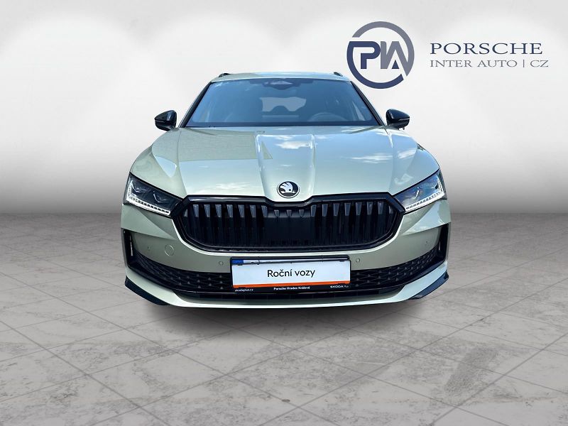 Škoda Superb Sportline 2.0 TDI 110kw DSG Co - fotka 4 z 29