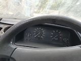 Audi 100 (1986) 2.2 benzin  101 kw - náhled 7