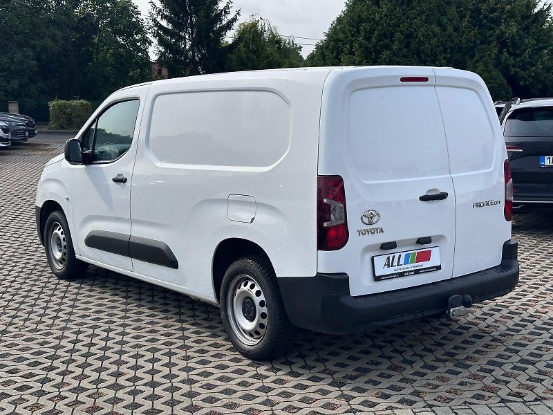 Toyota ProAce City 1.5 D 75kW - fotka 5 z 14