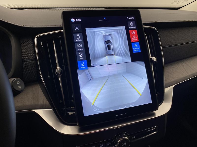 Volvo XC90 T8 AWD RECHARGE DARK REZERVACE - fotka 62 z 67