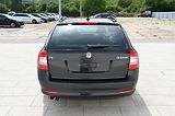 Škoda Octavia 2.0TDI 7/2011 Rezervace - náhled 6