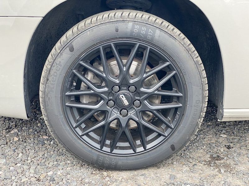 Toyota ProAce City Verso 1.2iT, ČR, Family, 7 míst - fotka 10 z 19