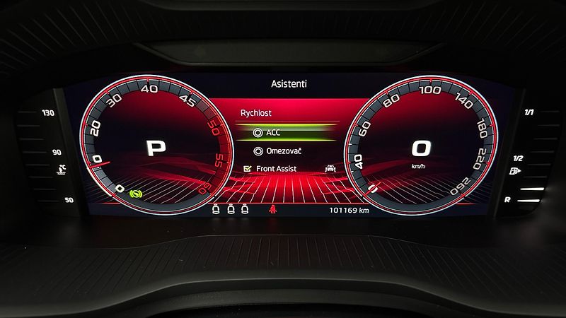 Škoda Kodiaq 2.0 TDI DSG 4x4 Sportline - fotka 10 z 29