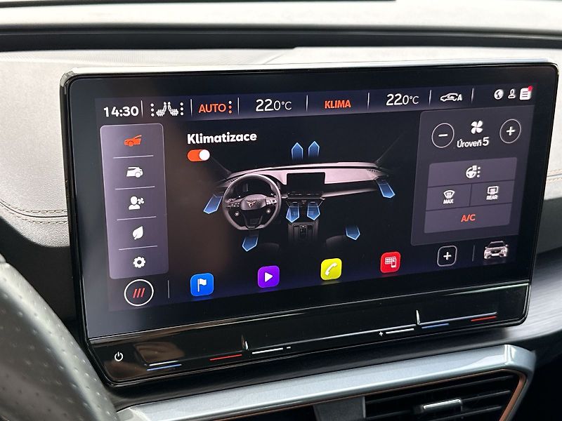 Cupra Formentor (2022) 2.0 TSI DSG VZ 4Drive - fotka 14 z 33