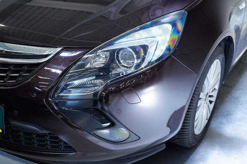 Opel Zafira - fotka 9 z 26