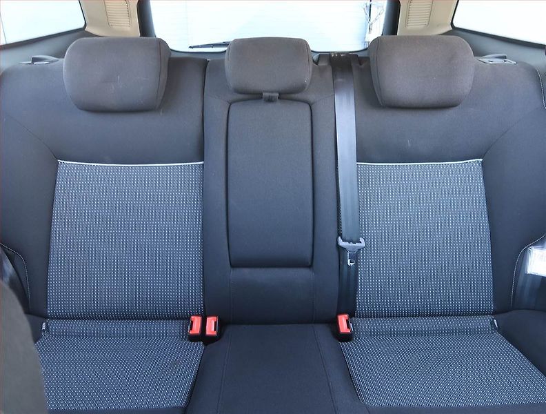 Ford Mondeo (2010) 2.0 TDCi, Serv.kniha, nová STK - fotka 10 z 18