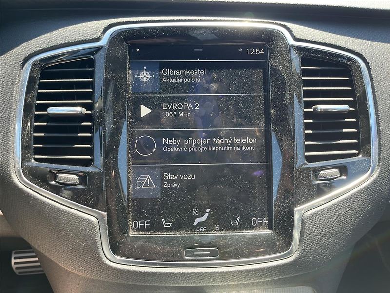 Volvo XC90 2,0 D5 R-DESIGN AWD SERVIS DPH - fotka 17 z 54