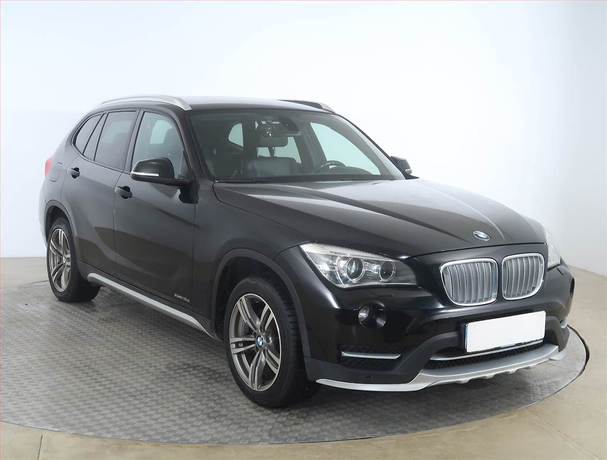 BMW X1 xDrive18d, 4X4, Automat, Kůže
