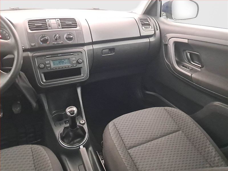 Škoda Fabia (2012) 1.2 TSI, Serv.kniha, Tempomat - fotka 7 z 15