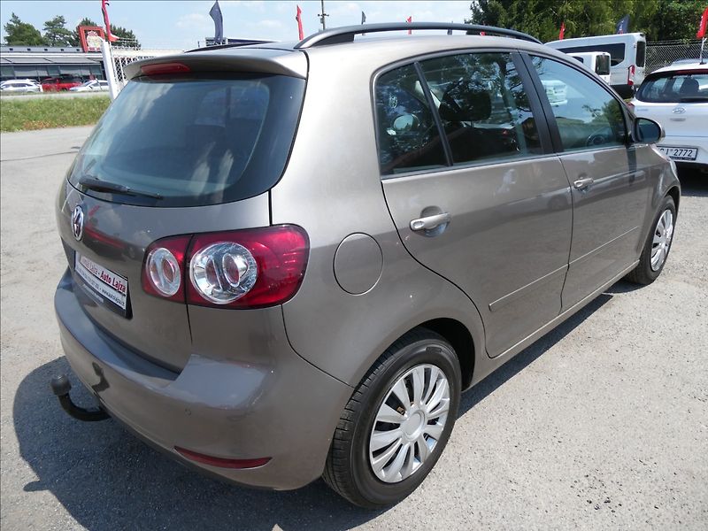 Volkswagen Golf Plus 1,4 TSi 90kW DSG po servise - fotka 8 z 31