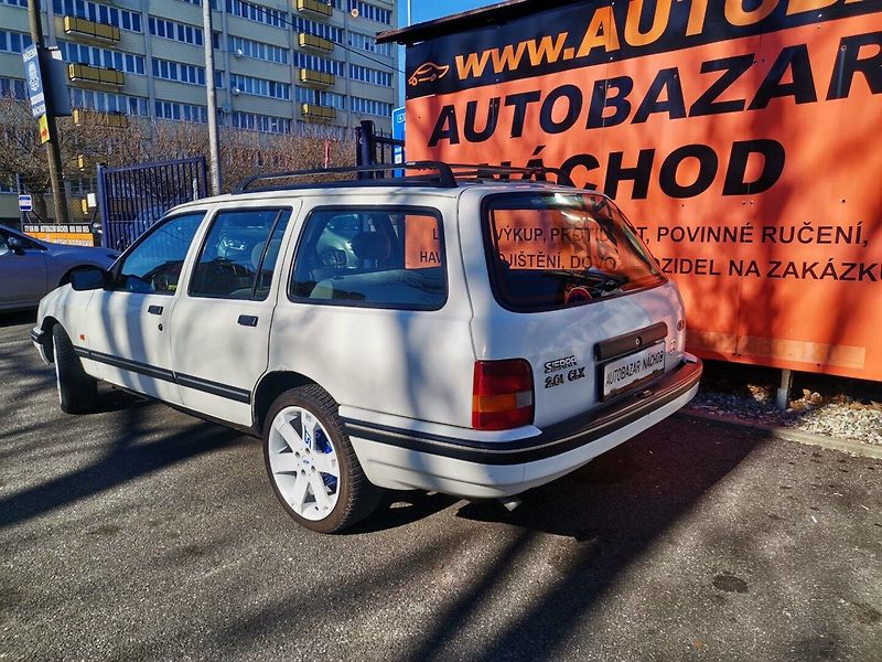 Ford Sierra (1991) 2.0i 74kw CLX Kombi - fotka 3 z 33