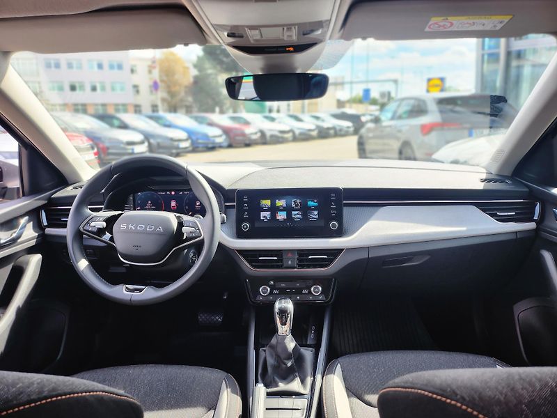 Škoda Scala Top Selection 1.0 TSI 85kW DSG - fotka 5 z 27