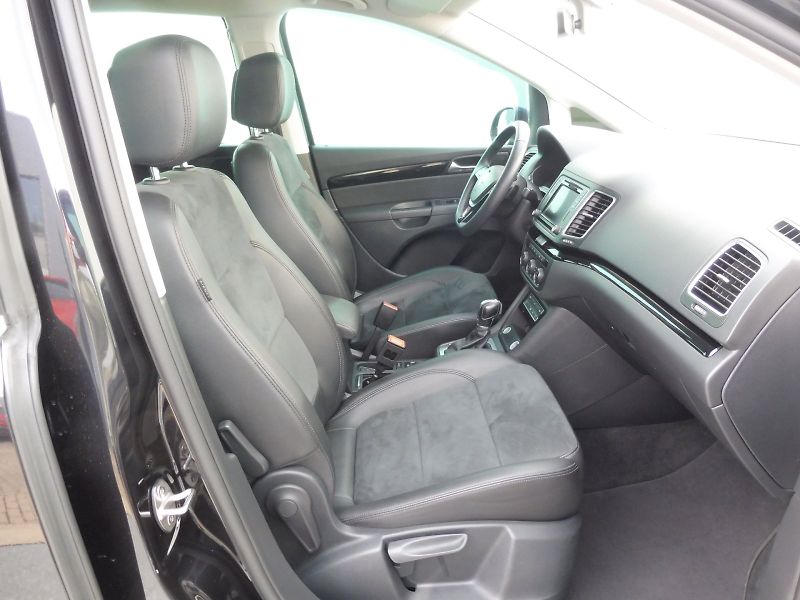 Volkswagen Sharan (2016) Highline 2,0 TDI 135kW DSG 4MO - fotka 9 z 30