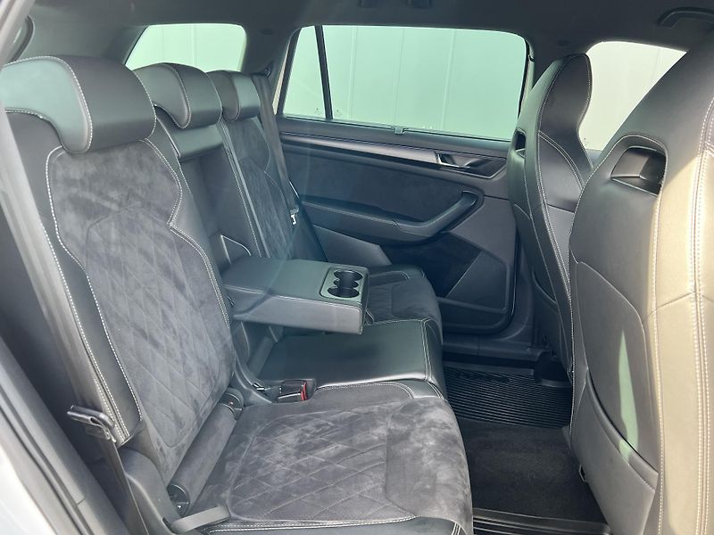 Škoda Kodiaq 2.0TDi 147kW SPORTLINE 4x4 DSG - fotka 33 z 42