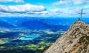 Jezero Faaker See se nachází jihovýchodně od Villachu v údolí Drávy v rakouských Korutanech.