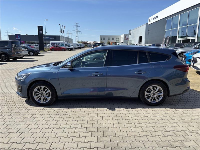 Ford Focus 1,0 EcoBoost 114kW Titanium - fotka 2 z 42