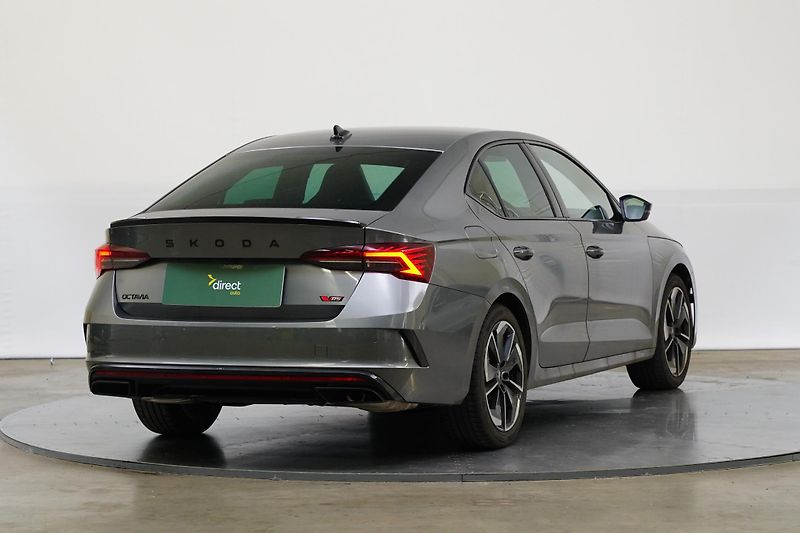 Škoda Octavia - fotka 3 z 6