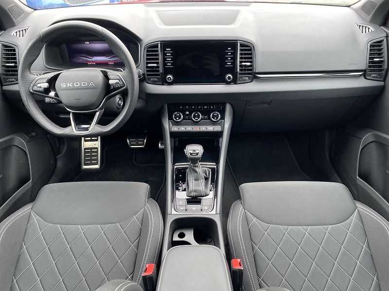Škoda Karoq (2025) 2.0 TDI 4x4 DSG SportLine - fotka 5 z 39