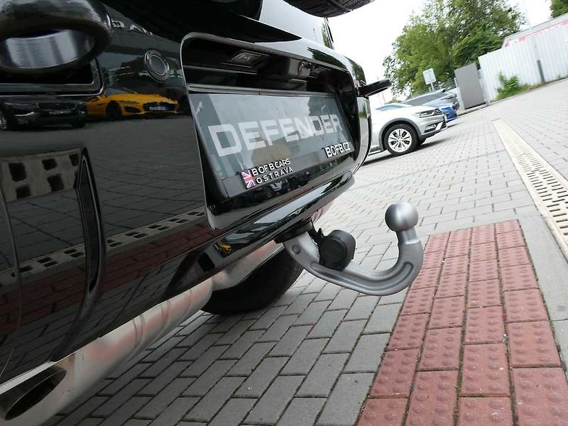 Land Rover Defender 110 3,0 X-Dynamic SE D250 - fotka 38 z 40