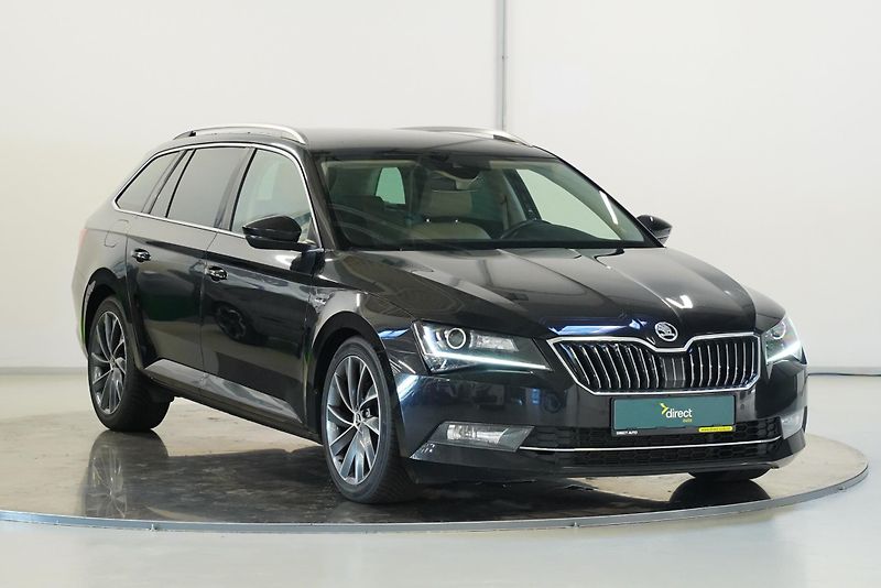 Škoda Superb - fotka 8 z 30