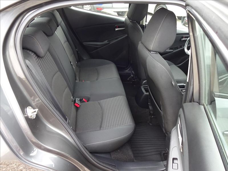 Mazda 2 1,5 i SKYACTIVE - fotka 25 z 48