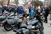 Z příjezdu spanilé jízdy motocyklů do Poděbrad.