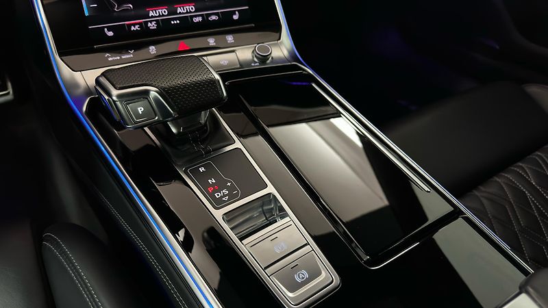 Audi S7 ZÁRUKA / TOP STAV - fotka 28 z 46