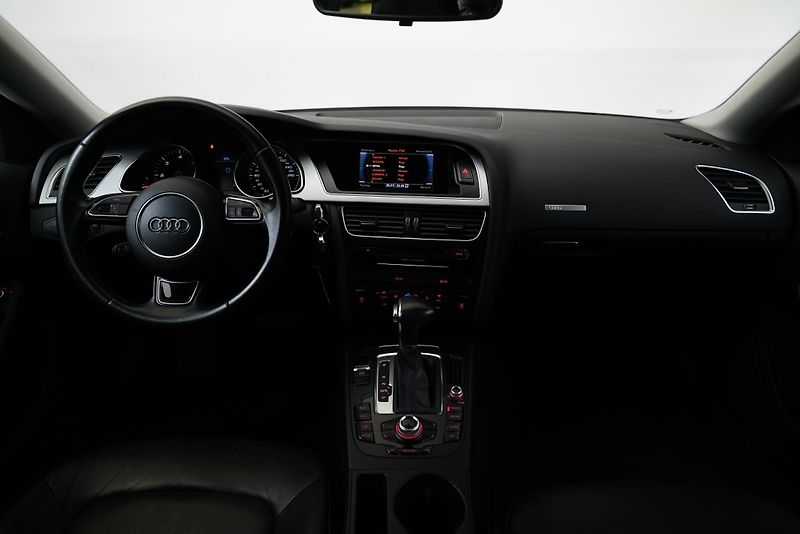 Audi A5 - fotka 5 z 23