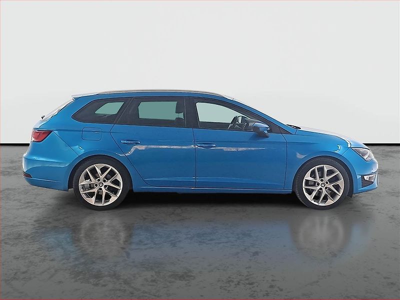 Seat Leon (2016) 2.0 TDI FR, Kůže, Navi - fotka 6 z 21