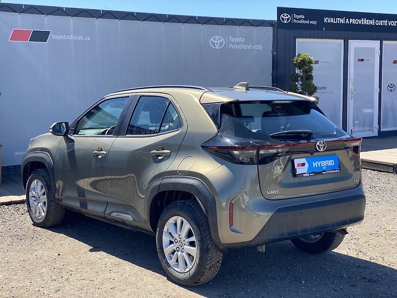 Toyota Yaris Cross 1.5HEV, ČR-1m, Comfort, DPH - fotka 5 z 14