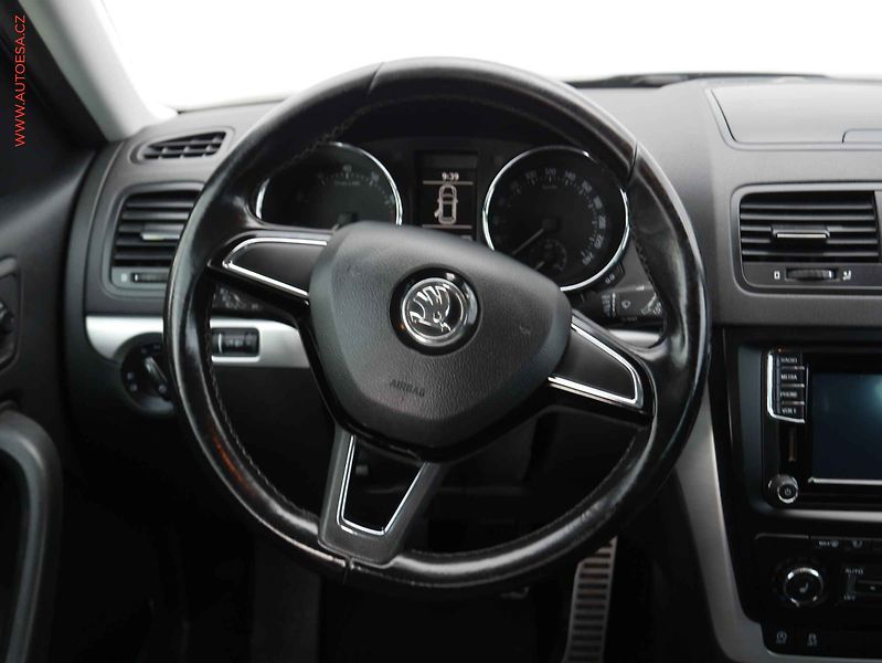 Škoda Yeti (2016) 1.4 TSi, AC, kamera - fotka 14 z 16