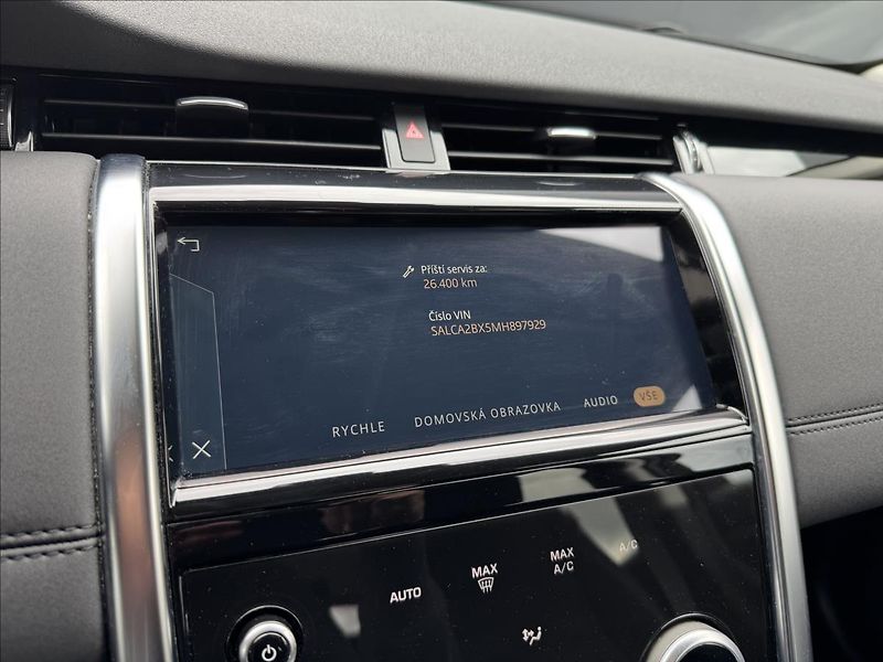 Land Rover Discovery Sport 2,0 P200 S 4WD AT ČR DPH - fotka 25 z 28