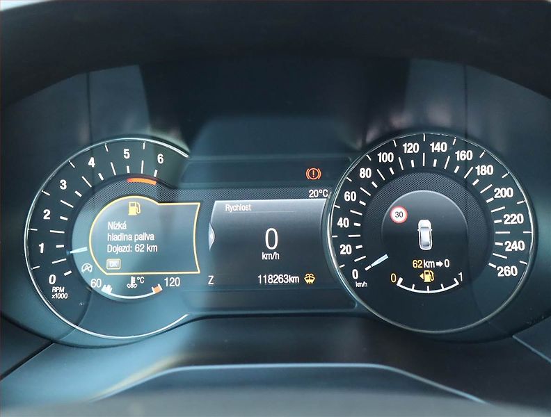 Ford S-MAX (2018) 2.0 EcoBlue, Navi, Tempomat - fotka 11 z 23