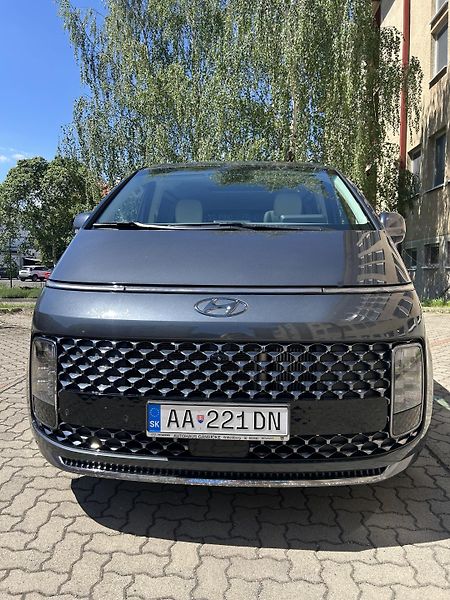 Hyundai Staria (2022) - fotka 37 z 48
