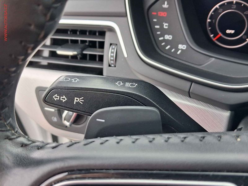 Audi A4 (2018) 2.0 TDi, AT, bixen, navi, - fotka 13 z 28