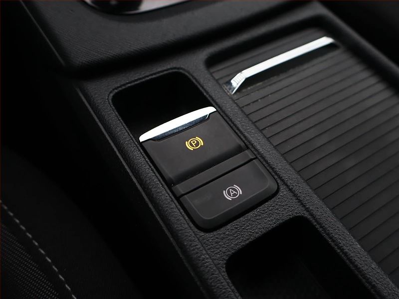 Škoda Octavia (2022) Ambition 2.0 TDI, ČR,1.maj - fotka 16 z 19