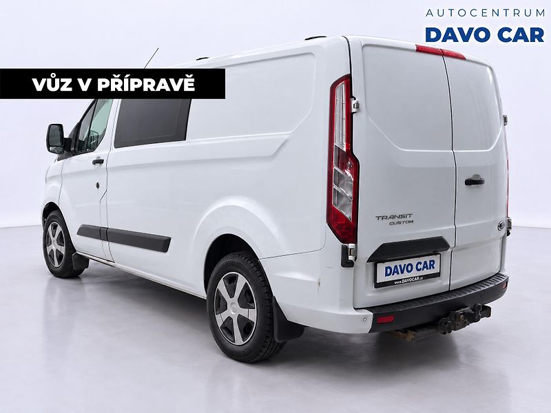 Ford Tourneo Custom 2,0 EcoBlue 96kW L2 6míst CZ - fotka 2 z 12