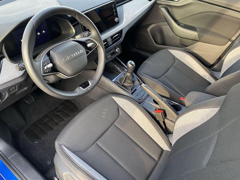 Škoda Kamiq (2025) 1.0 TSI Selection - fotka 6 z 30