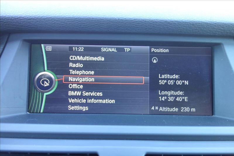 BMW X5 40d 225KW,xDRIVE,NAVIGACE. - fotka 21 z 37