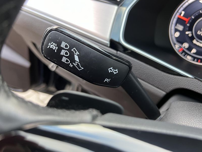 Volkswagen Passat (2016) 2.0TDI, 4motion, Automat DSG - fotka 25 z 41