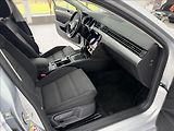 Volkswagen Passat 2,0 TSI, LED, DSG, MirrorLink - náhled 12