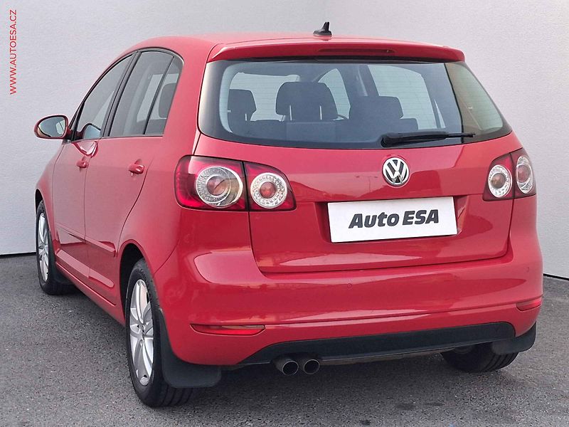 Volkswagen Golf Plus (2010) 2.0 TDi, 2.maj,ČR, Xenon - fotka 6 z 17