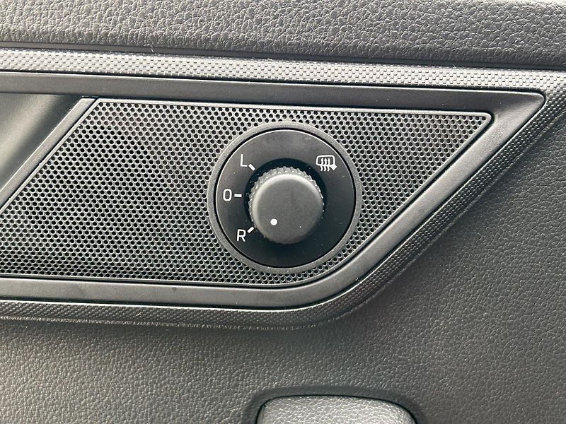 Škoda Fabia 1.0 TSI Style - fotka 15 z 26
