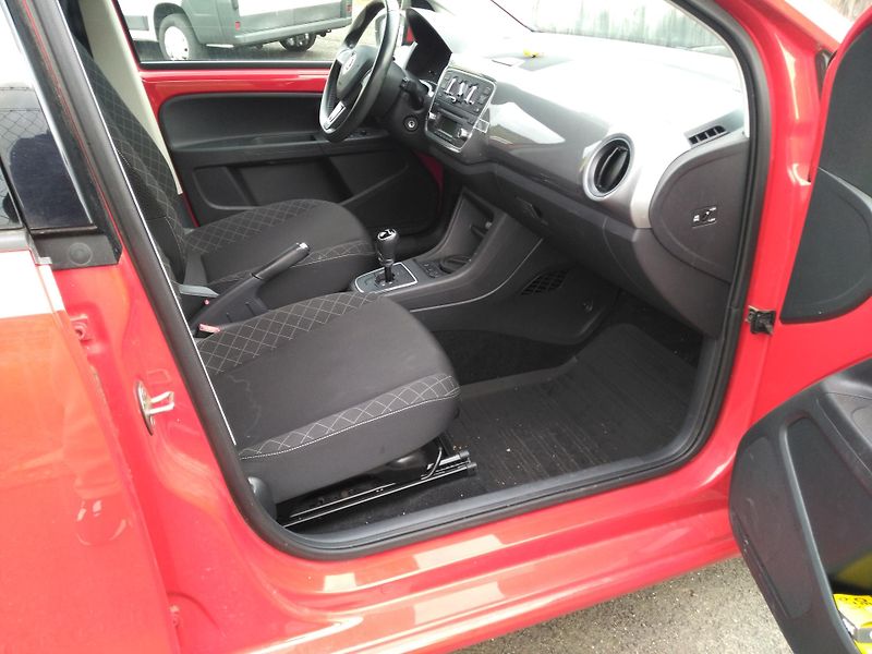 Škoda Citigo 1,0 MPI Automat - fotka 22 z 29