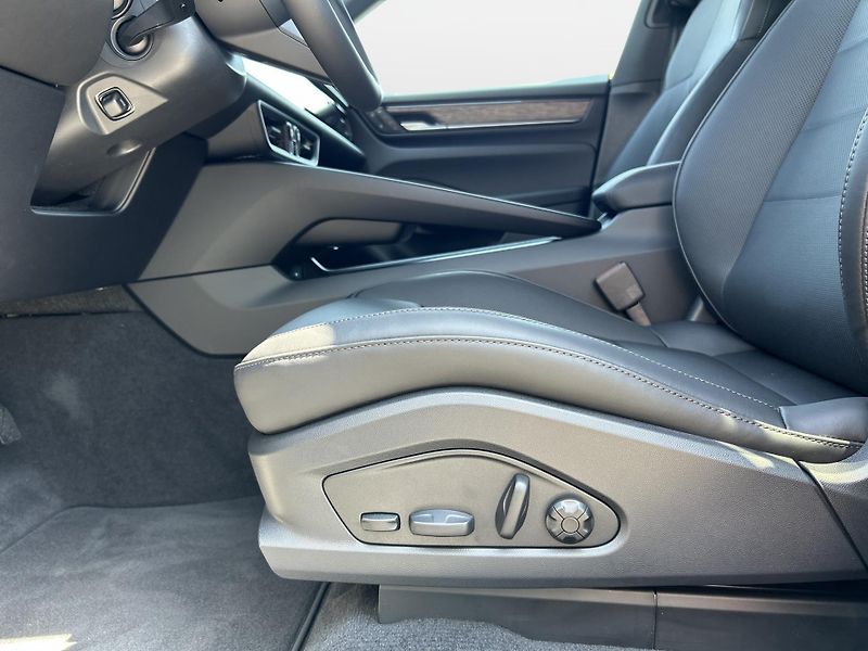 Porsche Macan (2026) 4 - fotka 26 z 30